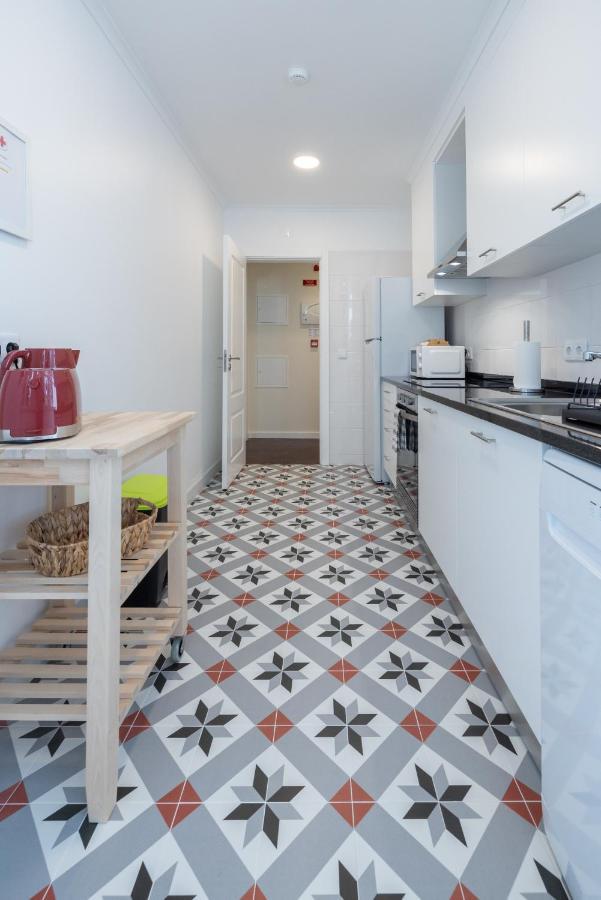 Casa Do Largo - Cozy Apartment In The City Center & With Ac Lisboa Ngoại thất bức ảnh