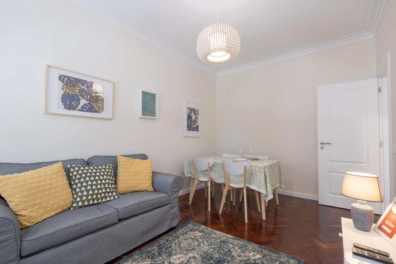 Casa Do Largo - Cozy Apartment In The City Center & With Ac Lisboa Ngoại thất bức ảnh